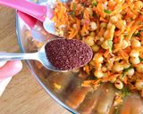 Hình bước làm 3 của món 🌱 Salad Đậu Gà Cà Rốt (Vegan)