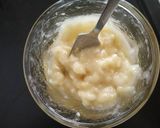 A picture of step 1 of Banana Chia Pudding.