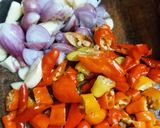Foto langkah ke 4 dari resep Tumis Bunga Pepaya Teri.