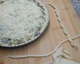 Foto del passaggio 6 della ricetta Quiche di pasta brisè con carciofi 🥧