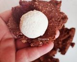 Alacsony szénhidrát tartalmú kókuszgolyó recept fázis 2 fotója