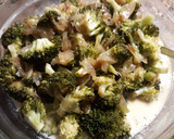 Foto del paso 3 de la receta: Tortilla de brócoli al horno