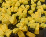 A picture of step 4 of Ganth Govi tawa fry (pan fried Knol Khol).