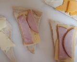 A picture of step 2 of Savoury Crescents Rolls.
