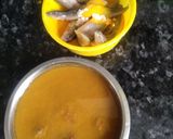 A picture of step 1 of Gule macher tok Or sour gule fish.