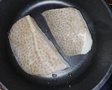 Foto del paso 3 de la receta: Bacalao a la plancha con escarola