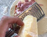 Foto del paso 10 de la receta: Pizza calzone de jamón york y queso