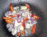 Foto langkah ke 3 dari resep Tumis Kornet Sapi.