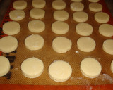 Foto del paso 6 de la receta: Alfajores de maizena (sin harina)