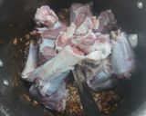 A picture of step 1 of Mutton nihari.