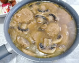 Foto del paso 2 de la receta: 332. Seitán estofado con champiñones y tomillo vegano