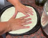 Foto del paso 13 de la receta: Masa de pizza floja en amasadora