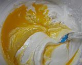 Foto langkah ke 7 dari resep Bolu Tape Putih Telur.