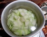 Foto langkah ke 4 dari resep Sayur Bening Kelor Pepaya Muda.