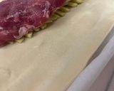 Foto del paso 4 de la receta: Solomillo de cerdo en hojaldre o Wellington con cebolla caramelizada y manzana: Carnes de Navidad
