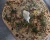 A picture of step 4 of Palak Paratha.
