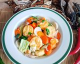 Foto langkah ke 5 dari resep Sapo Tahu Seafood.