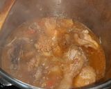 Foto del paso 5 de la receta: Pollo guisado a la cerveza