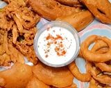 A picture of step 3 of Mirch pakora😋مرچ پکوڑہ 😋.