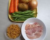Foto langkah ke 1 dari resep Sup Ayam Makaroni.