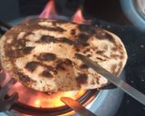 A picture of step 4 of Roti Naan.