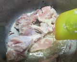 A picture of step 2 of Chicken Aloo Salan.