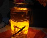 Foto del paso 3 de la receta: Té frío de cempasúchil/canela