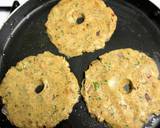 Kasuri Methi Thalipeeth recipe step 2 photo