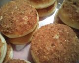 Foto langkah ke 4 dari resep Donat toping abon.