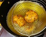 A picture of step 5 of Horsegram Dal Vadas.