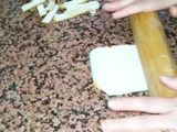 رول التوست بحشوة الفراخ