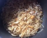 Foto del paso 2 de la receta: Pasta picante con surimi 🍝🌶