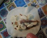 Foto del paso 4 de la receta: Trenzas de fruta y dulce con tapas de empanadas🍏🍎🍌