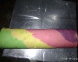 Foto langkah ke 3 dari resep Bolu gulung kukus rainbow.