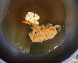 Foto del paso 2 de la receta: Capelini en salsa de berenjena y tomate