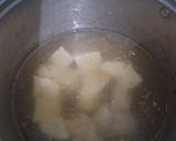 Foto langkah ke 2 dari resep Sop Tahu Telur.
