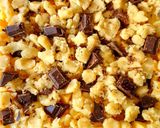 Une image de l'étape 4 de Crumble pommes bananes chocolat.