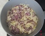 Pas rețetă Tocăniță de ceapă cu carne de pui 4 fotografie