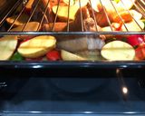 Foto del paso 6 de la receta: Codillo al horno con patatas y verduras