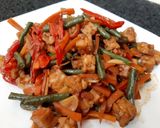 Foto langkah ke 7 dari resep Oseng Kacang Panjang, Wortel, dan Tempe.