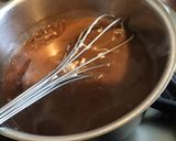 Une image de l'étape 6 de Sauce au vin, ail et champignons (pour viandes).
