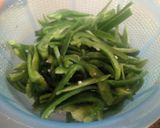 A picture of step 16 of Dry beef chilli.