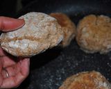 A picture of step 15 of Home made whole-wheat muffins.