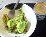 A picture of step 1 of Avacado Ice Cream.