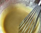 A picture of step 1 of Bundi in pastry cases.