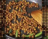 A picture of step 11 of Roasted tomato soup & chana.