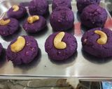 Foto langkah ke 7 dari resep Cake Ubi Ungu isi kacang Almond dan kurma.
