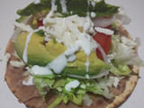 Tostadas de frijoles