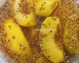 Hình bước làm 4 của món Trà đào hạt chia