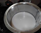 A picture of step 3 of Neer Dosa.